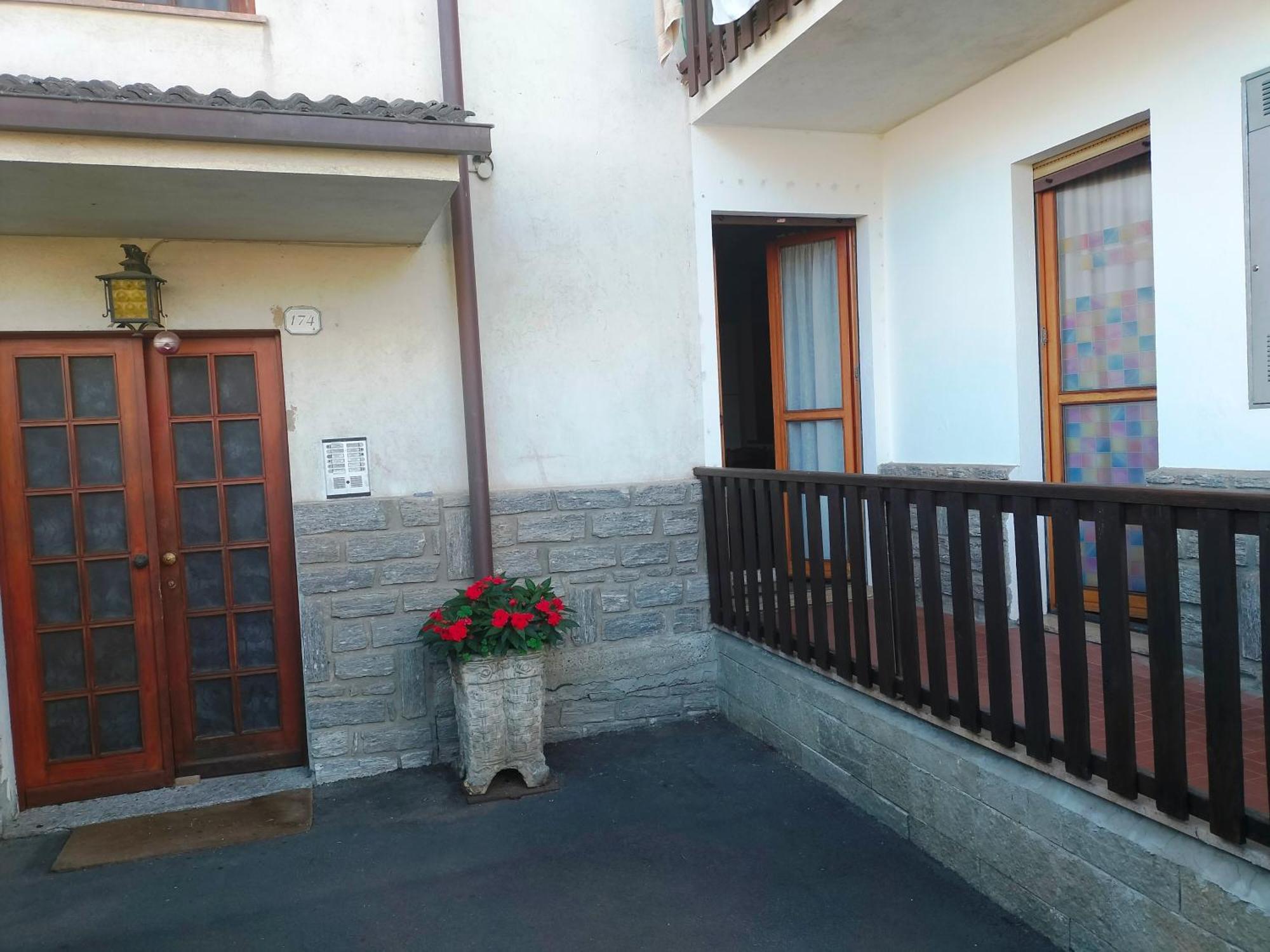 Maison Helene Аоста Екстериор снимка